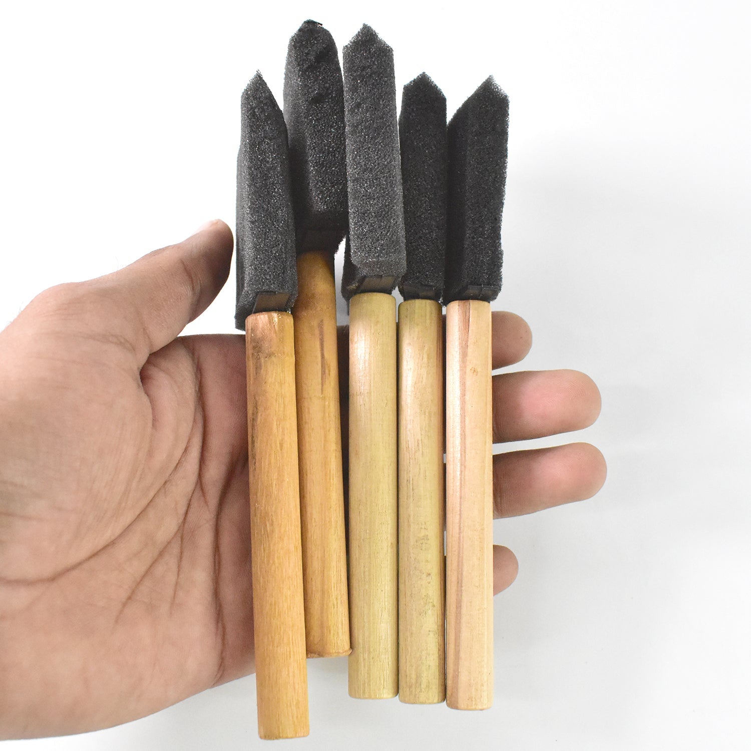 Multipurpose Sponge Brushes for Painting with Wooden Handles Multipurpose Sponge Brushes for Painting with Wooden Handles